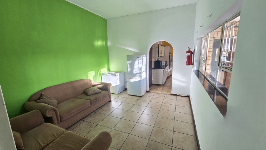 16 Bedroom Property for Sale in Brandwag Free State